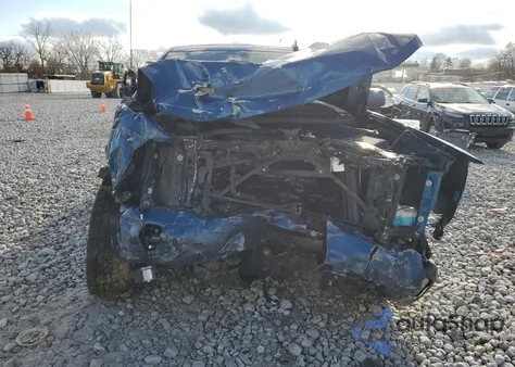 2018 Chevrolet Silverado K1500 Lt from USA, damaged, VIN 2GCVKREC5J1112046